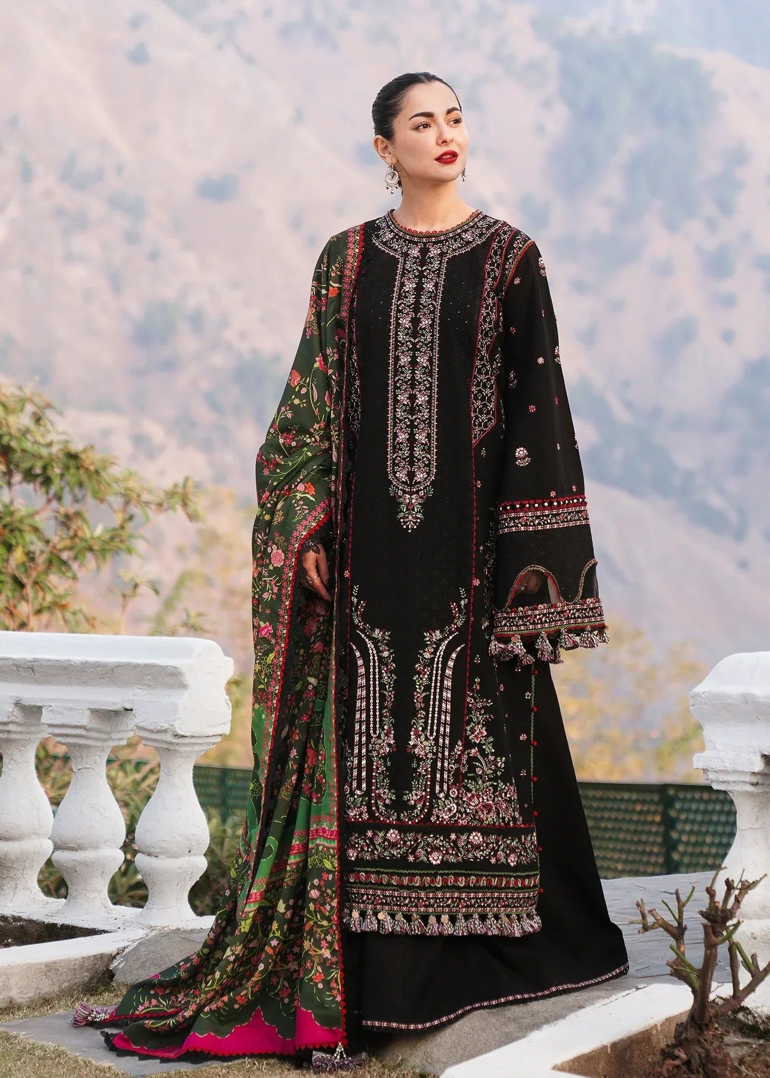 HUSSAIN REHAR-3PCS DHANAK EMBROIDED SUIT SD-10