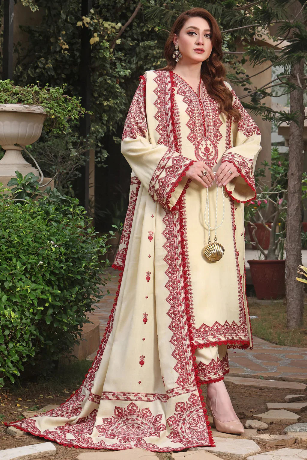 ASIM JOFA-3PC DHANAK EMBROIDERED SUIT SD-40