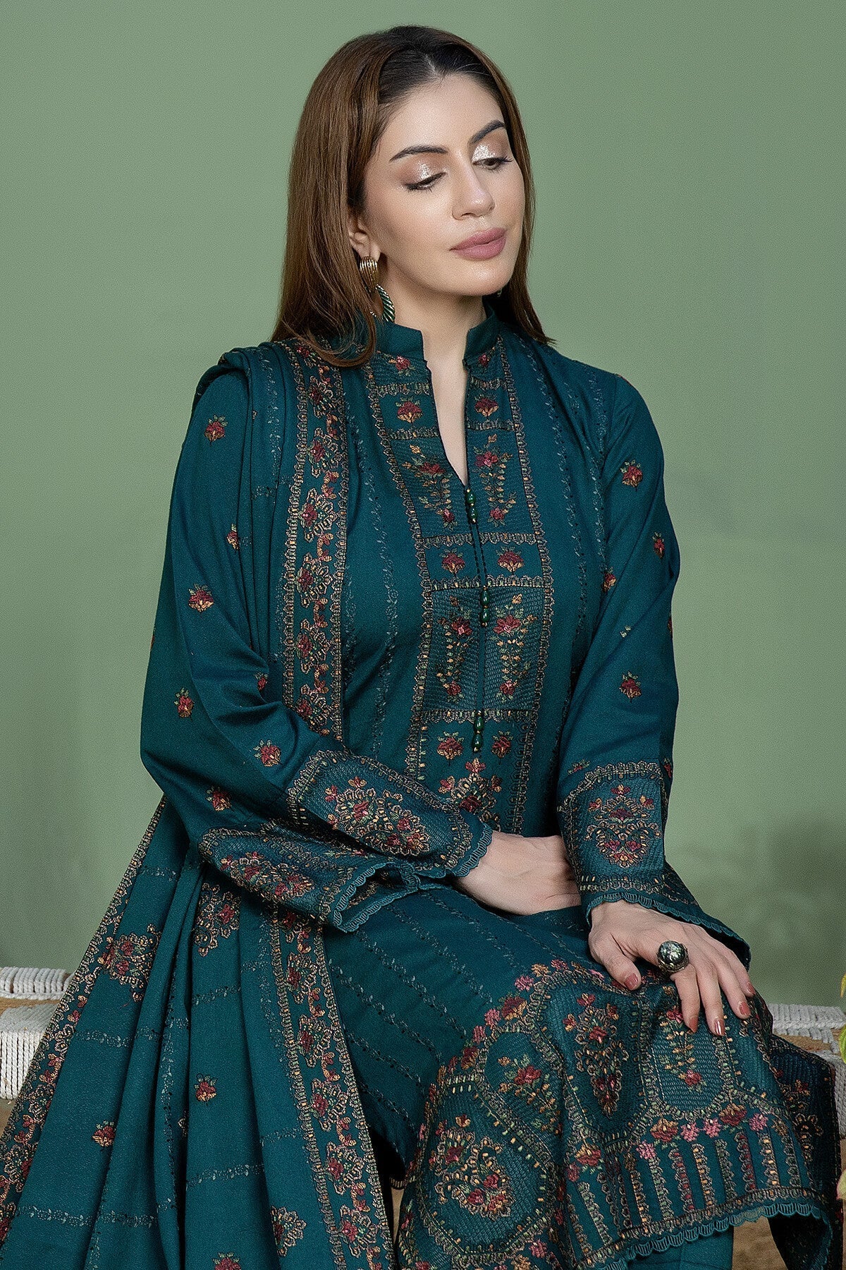 MOHAGNI-3PC DHANAK EMBROIDERED SUIT SD-17