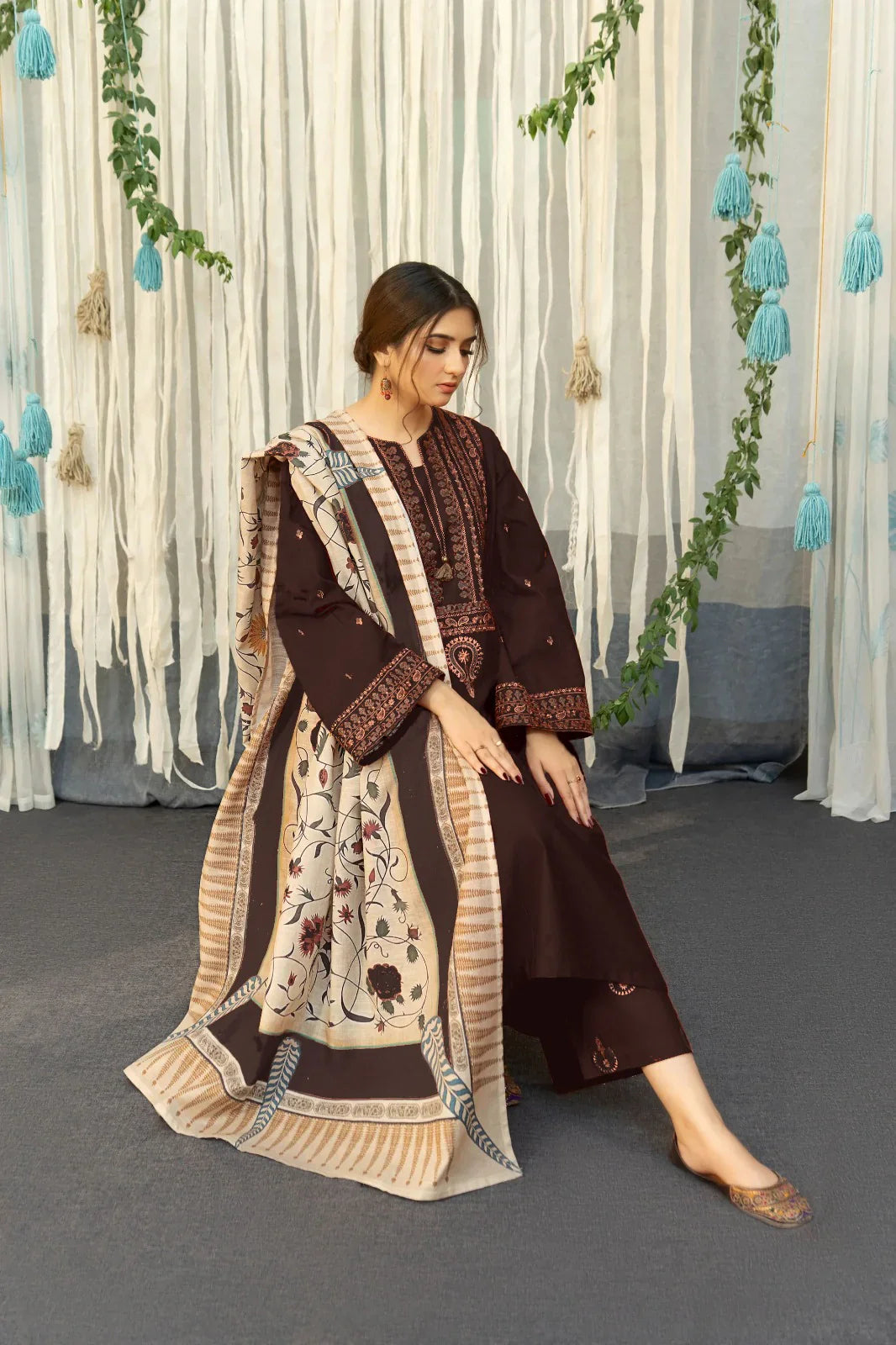 URGE-3PC DHANAK EMBROIDERED SUIT SD-50